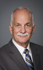 Photo - Hon. Vic Toews - Click to open the Member of Parliament profile