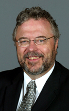 Photo - Hon. Reg Alcock - Click to open the Member of Parliament profile