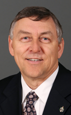 Photo - Jim Maloway - Click to open the Member of Parliament profile