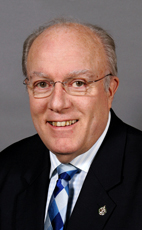 Photo - Hon. Jim Abbott - Click to open the Member of Parliament profile