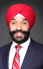 Photo - L'hon. Navdeep Bains - Cliquez pour accéder au profil du/de la député(e)