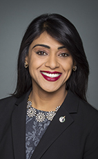 Photo - L’hon. Bardish Chagger - Cliquez pour accéder au profil du/de la député(e)