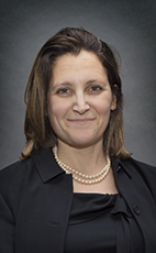 Photo - L’hon. Chrystia Freeland - Cliquez pour accéder au profil du/de la député(e)