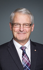 Photo - L’hon. Marc Garneau - Cliquez pour accéder au profil du/de la député(e)