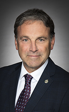 Photo - René Arseneault - Cliquez pour accéder au profil du/de la député(e)