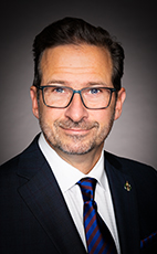 Photo - Yves-François Blanchet - Cliquez pour accéder au profil du/de la député(e)