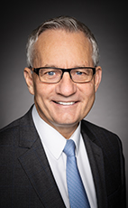 Photo - L’hon. Ed Fast - Cliquez pour accéder au profil du/de la député(e)