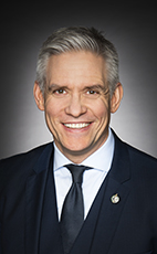 Photo - L'hon. Mike Lake - Cliquez pour accéder au profil du/de la député(e)