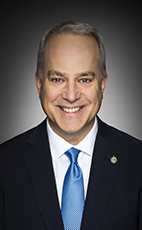 Photo - Kelly McCauley - Cliquez pour accéder au profil du/de la député(e)