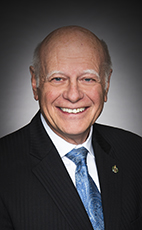 Photo - Tony Van Bynen - Cliquez pour accéder au profil du/de la député(e)