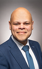 Photo - Jamil Jivani - Cliquez pour accéder au profil du/de la député(e)