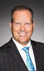 Photo - L'hon. Darren Fisher - Cliquez pour accéder au profil du/de la député(e)